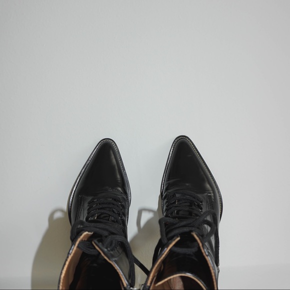 Chloe Rylee Boots - Picture 5 of 6